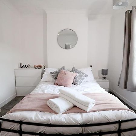 Convenient & Central 2-Bed House Норуич Екстериор снимка