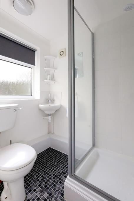 Convenient & Central 2-Bed House Норуич Екстериор снимка